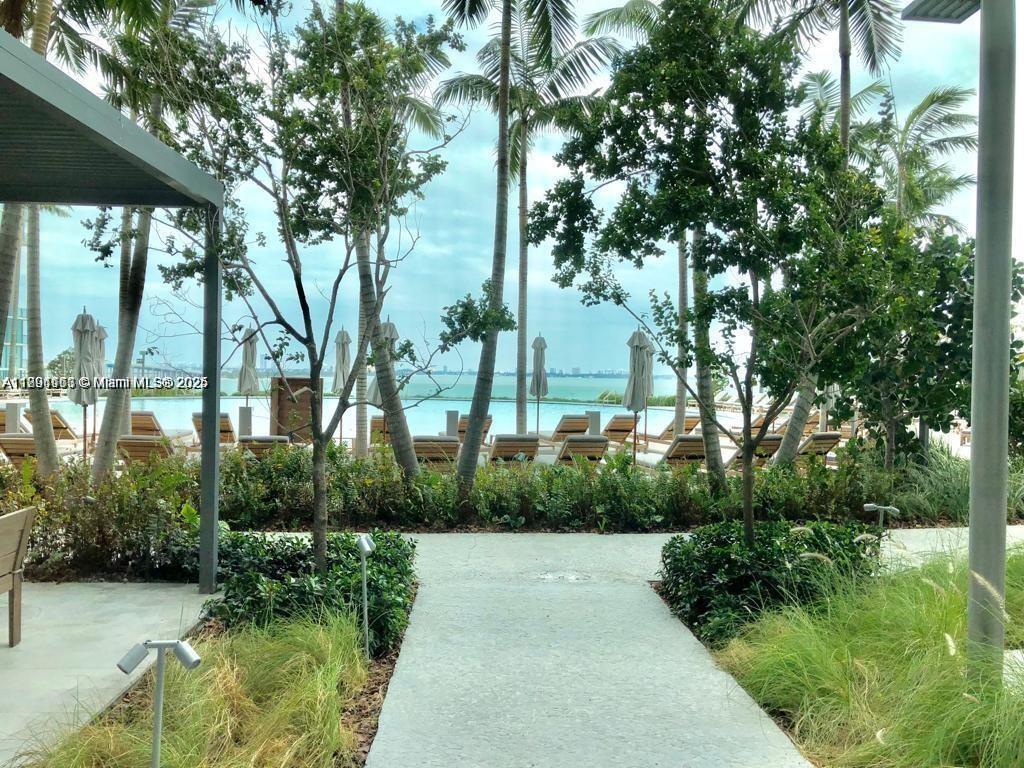 GRAN PARAISO CONDO - Residential