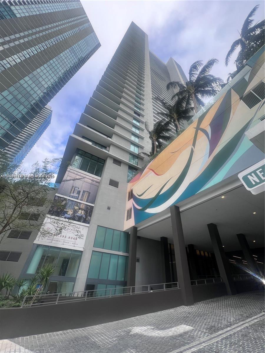 GRAN PARAISO CONDO - Residential