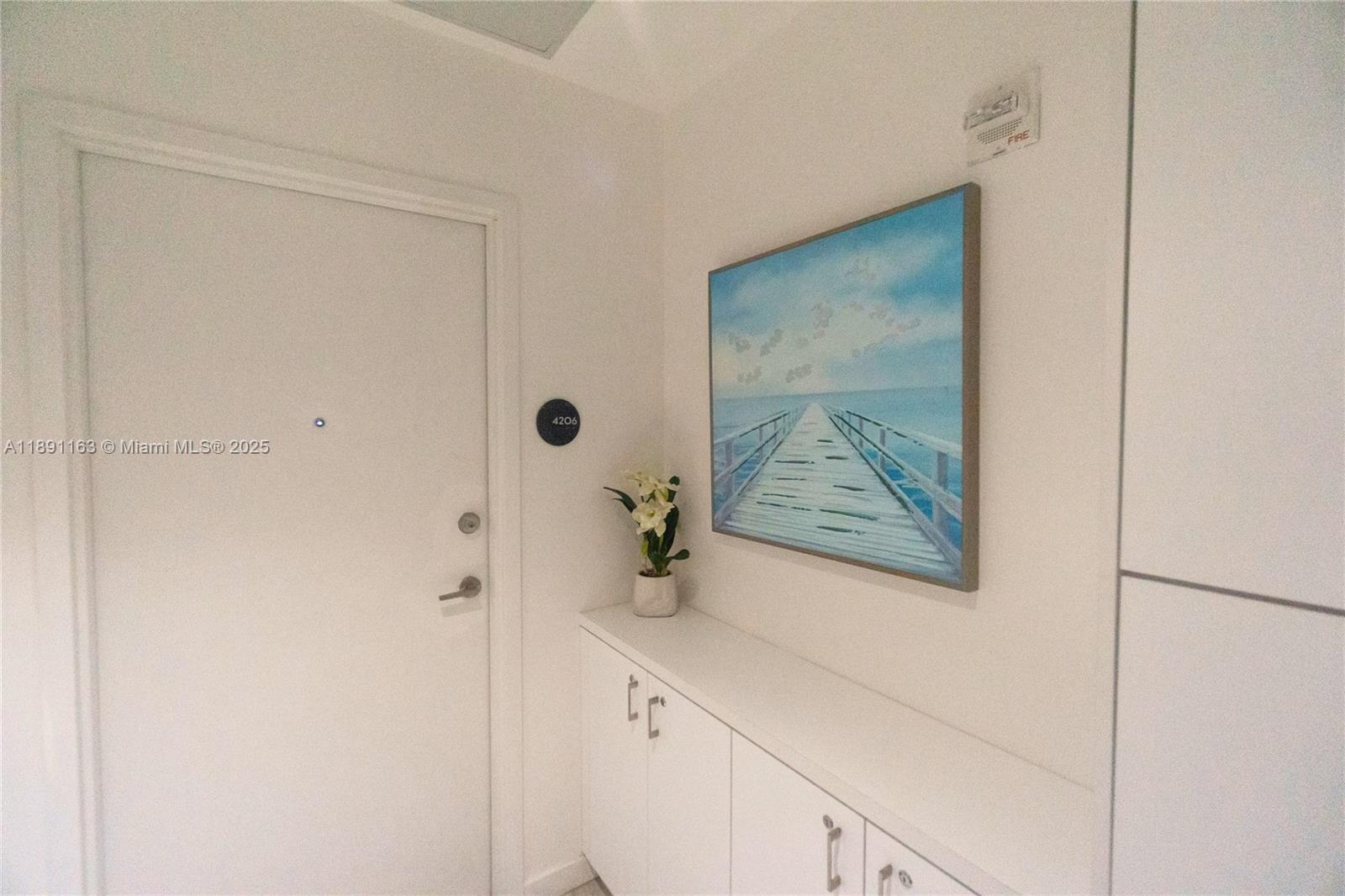 GRAN PARAISO CONDO - Residential