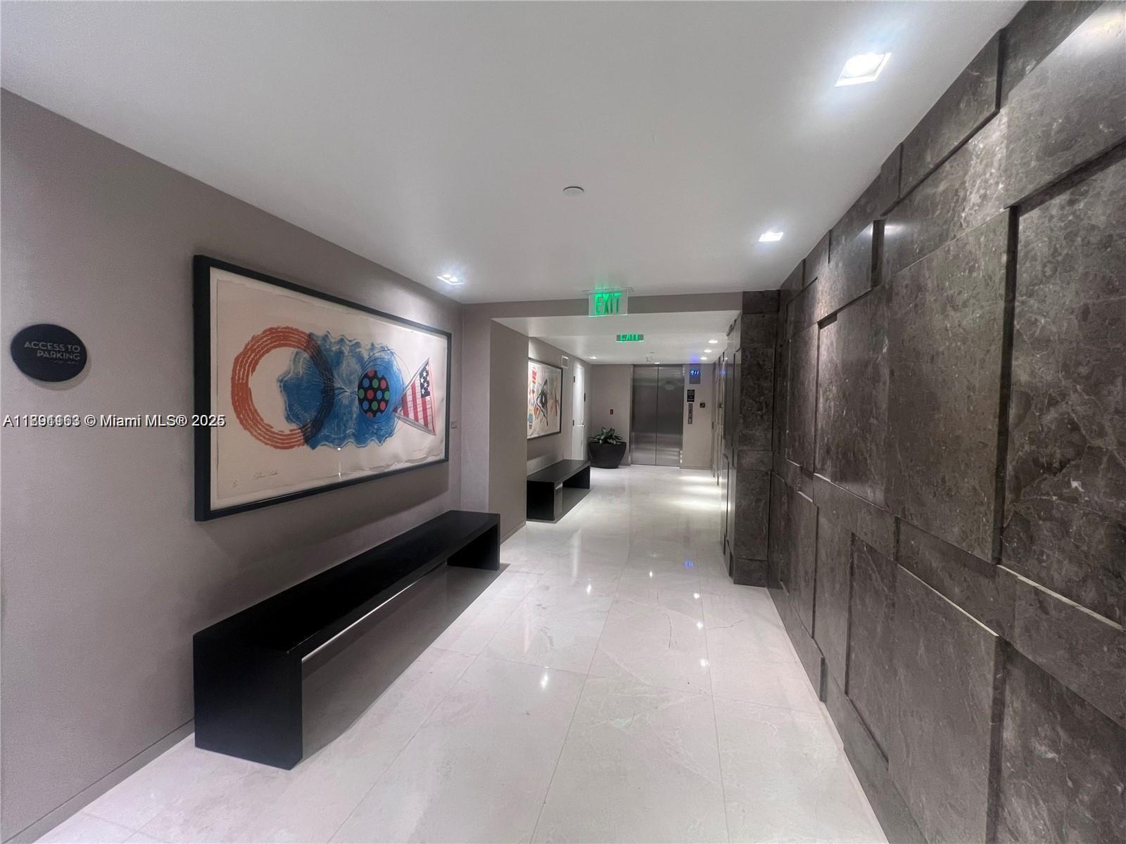 GRAN PARAISO CONDO - Residential