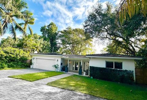 A home in Biscayne Park