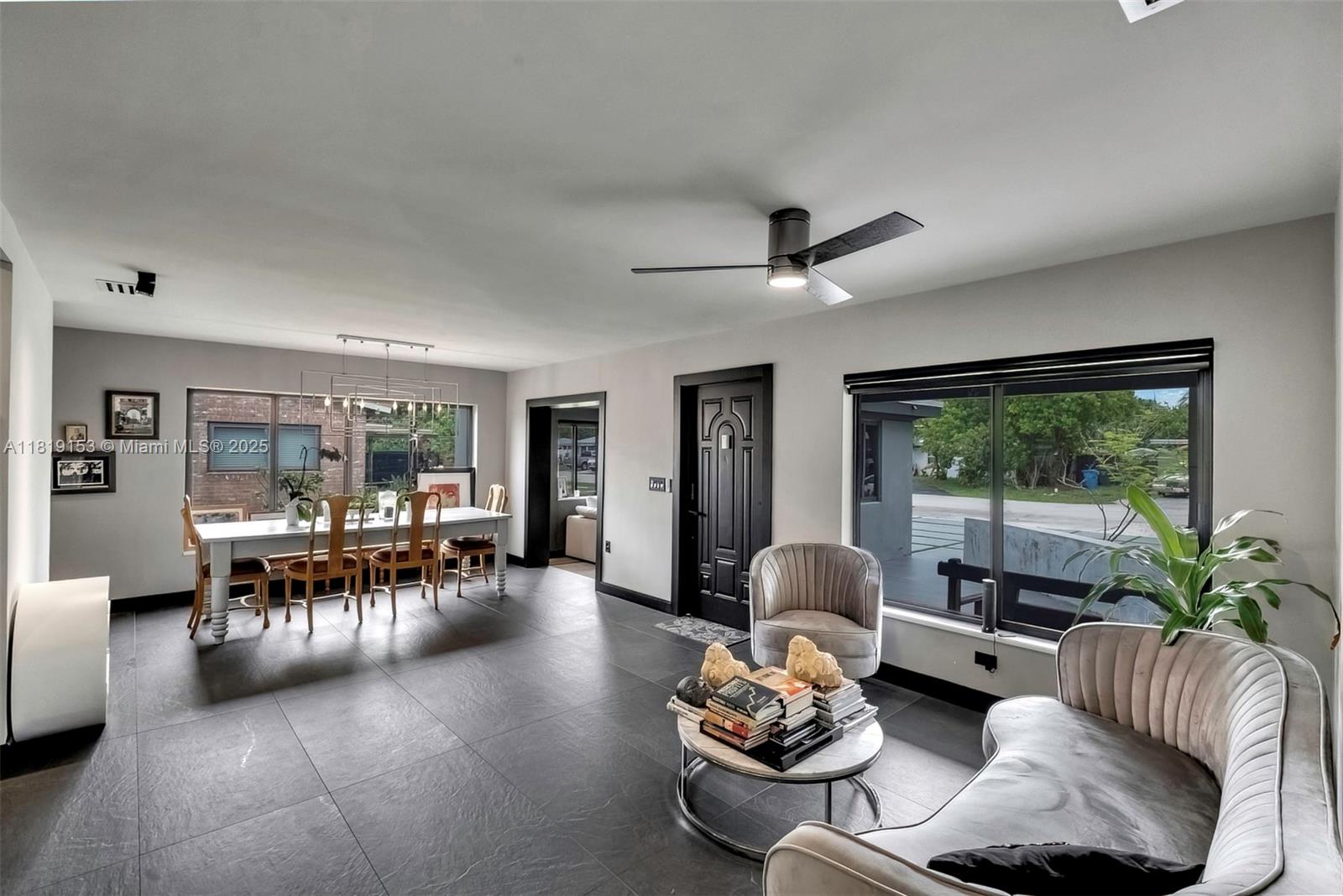 Property for Sale at 530 Nw 39th St, Oakland Park, Miami-Dade County, Florida - Bedrooms: 3 
Bathrooms: 2  - $765,000