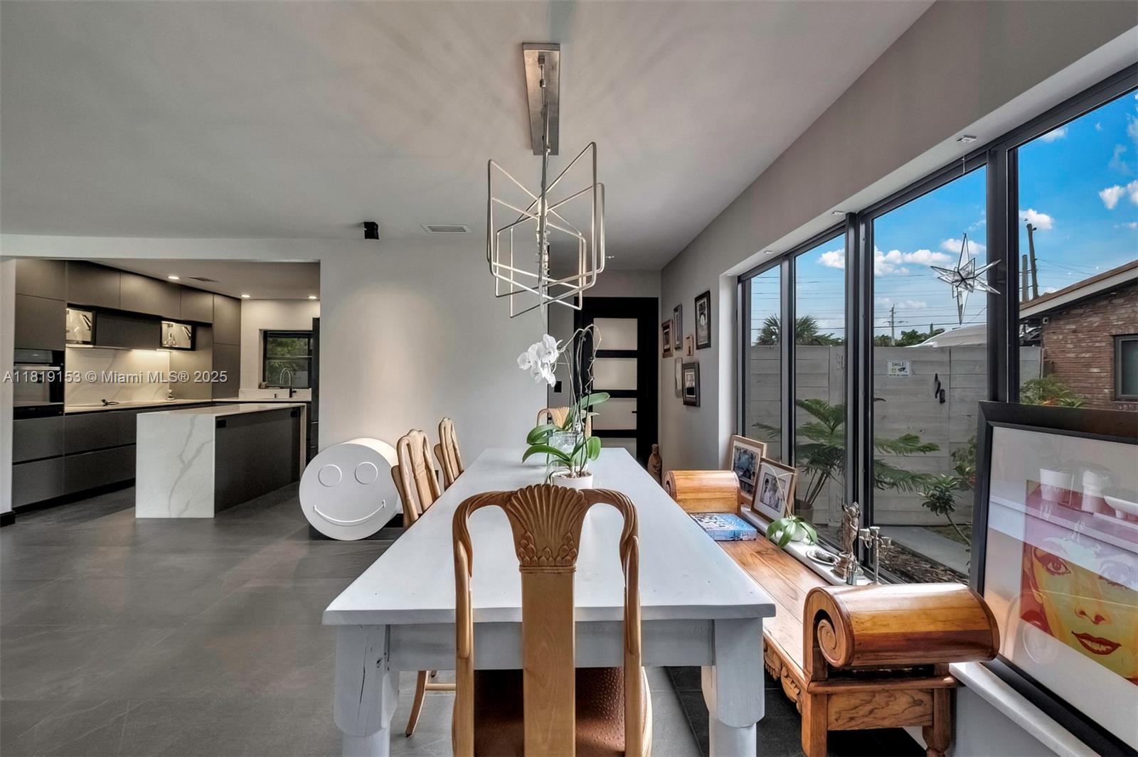 530 NW 39th St