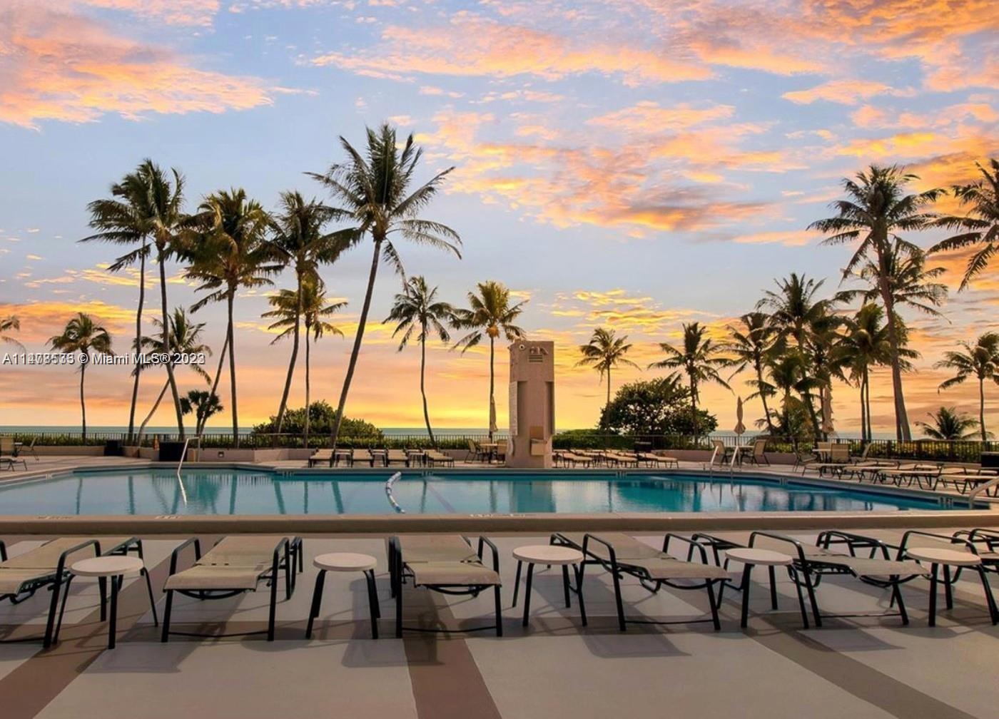 THE EMERALDBAY @ KEY COLO - Residential