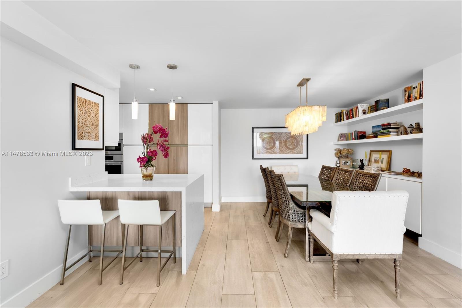 THE EMERALDBAY @ KEY COLO - Residential