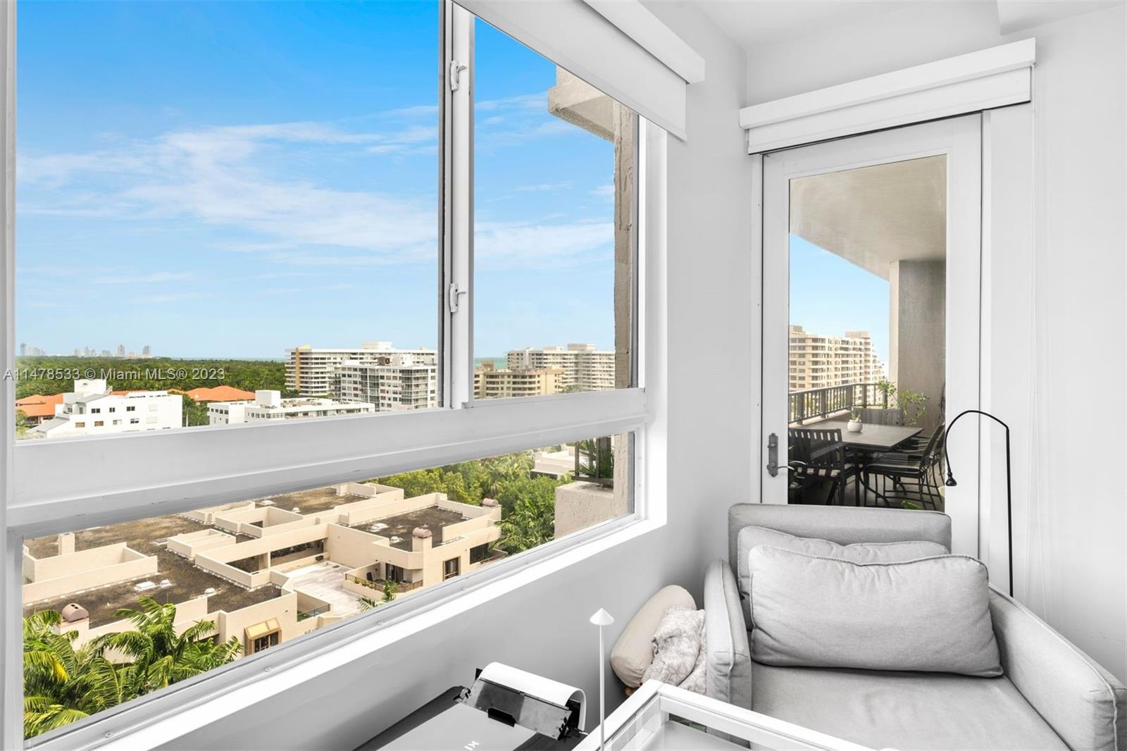 THE EMERALDBAY @ KEY COLO - Residential