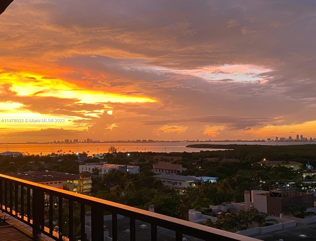 THE EMERALDBAY @ KEY COLO - Residential