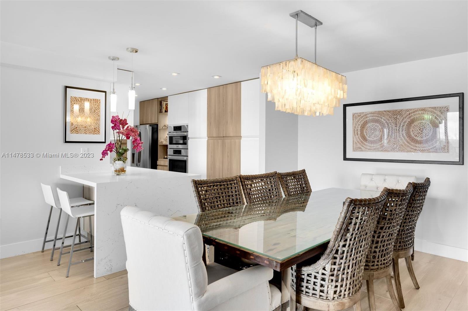 THE EMERALDBAY @ KEY COLO - Residential