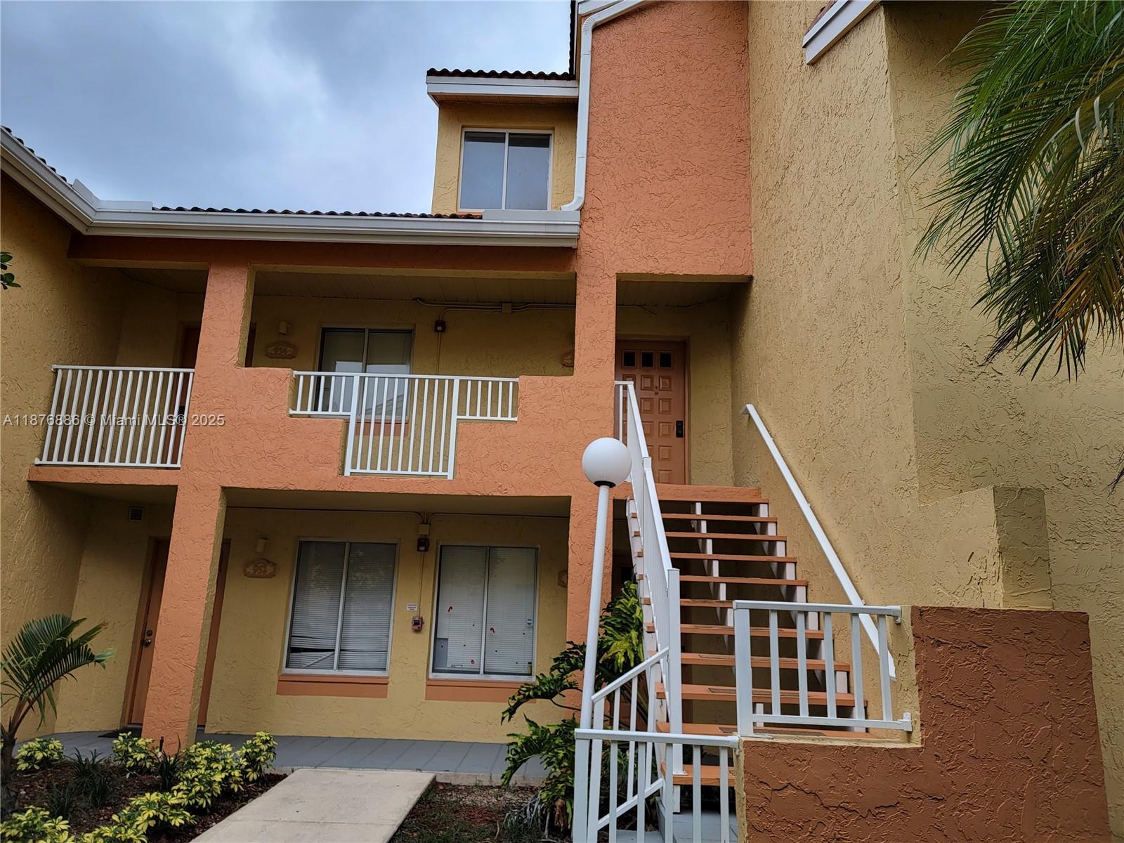 NAPOLI GARDENS AT CORAL S - Residential