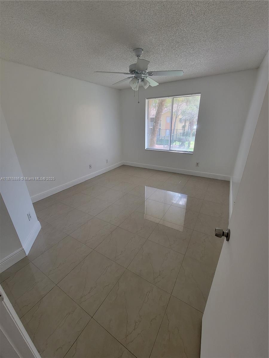 NAPOLI GARDENS AT CORAL S - Residential