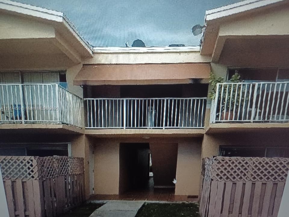 DORAL GARDENS CONDO - Residential Lease