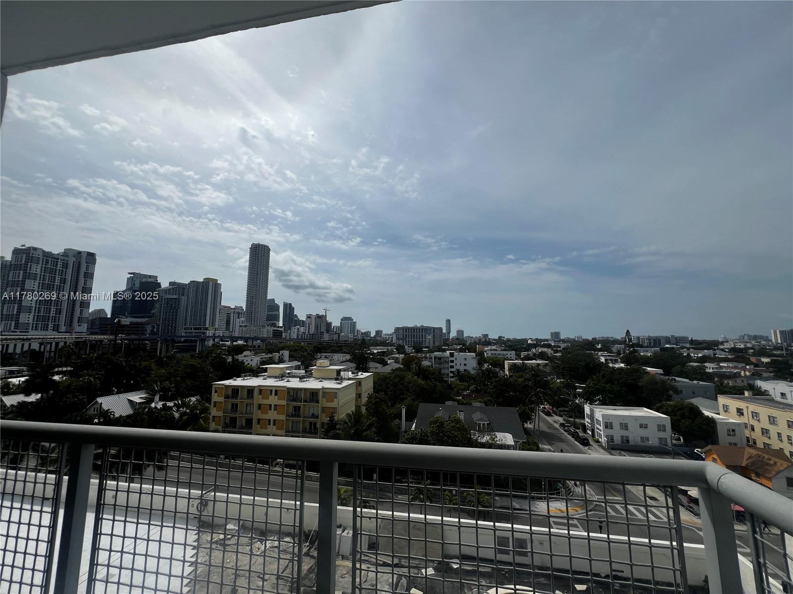 NEO CONDO NEO LOFT - Residential