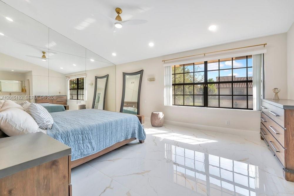 LA MIRADA AT BOCA POINTE - Residential