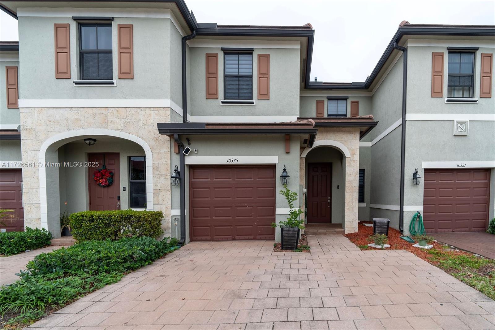 Photo 1 of 10335 W 34th Ct 10335, Hialeah, Florida, $535,000, Web #: 11726561