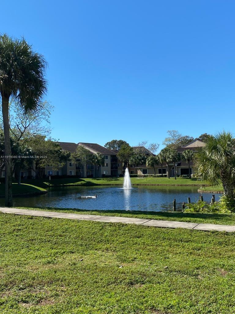 VISCONTI CONDO - Residential