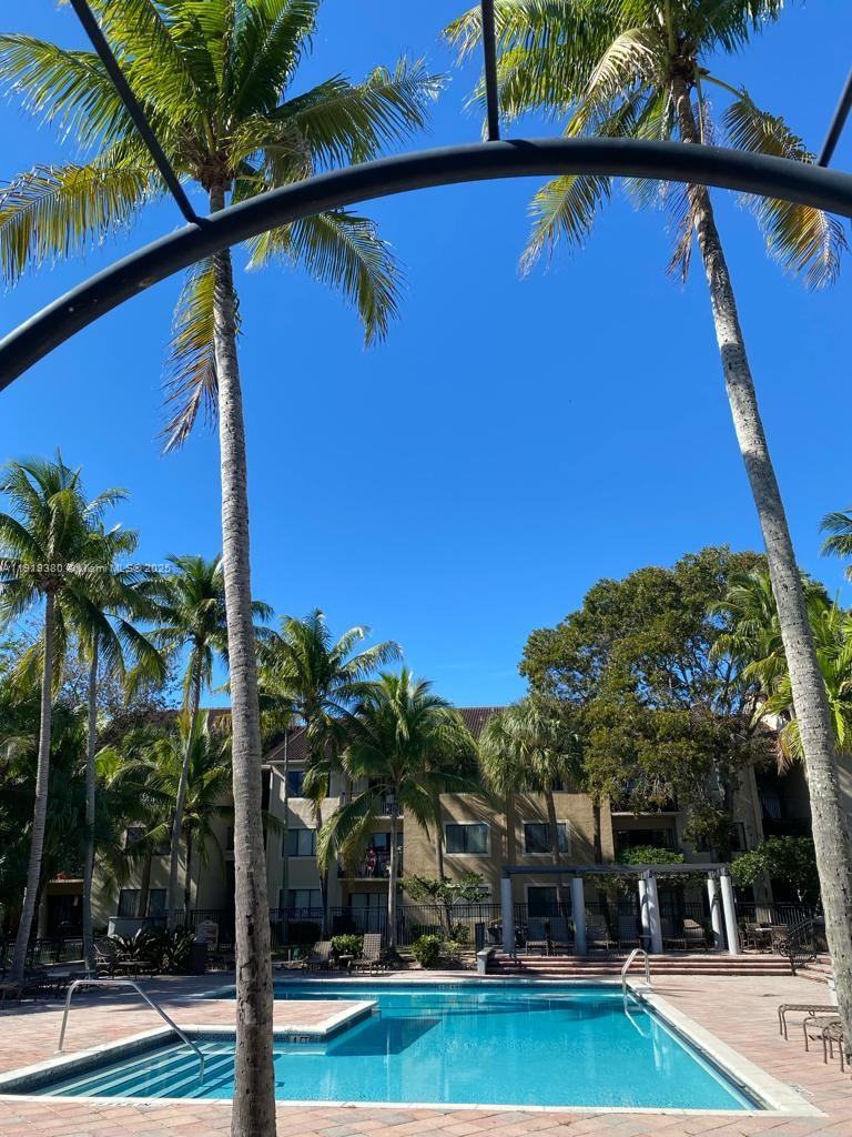 VISCONTI CONDO - Residential