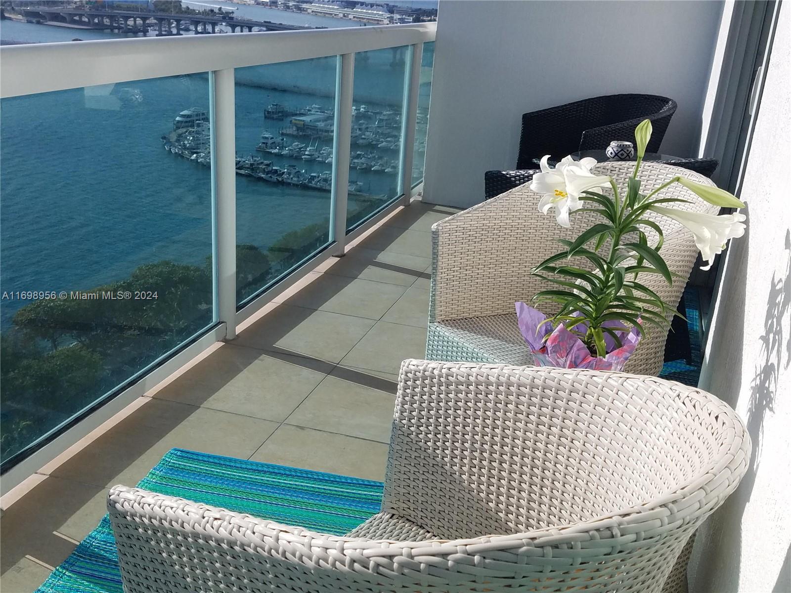 1800 CLUB CONDO - Residential