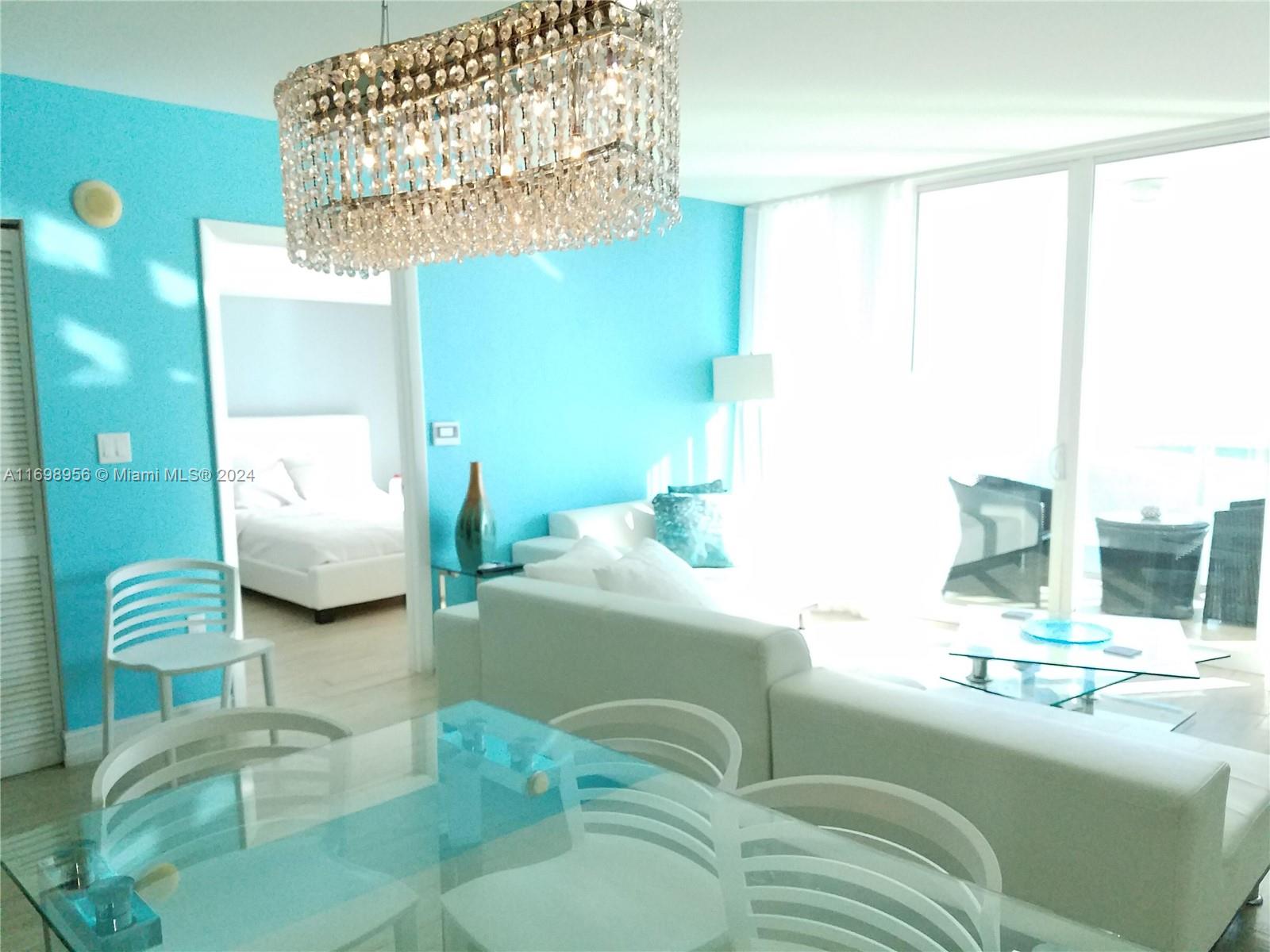 1800 CLUB CONDO - Residential