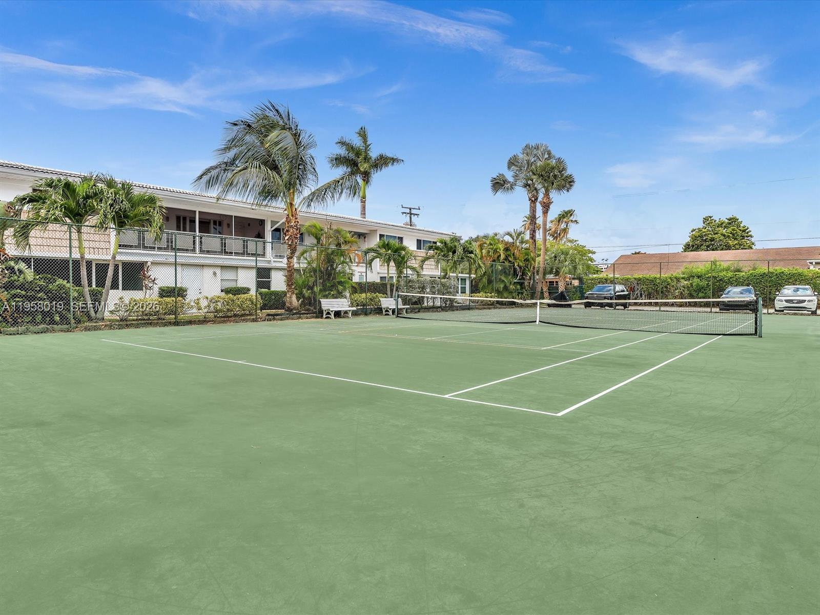 RIVER SHORES CONDO - Residential Lease