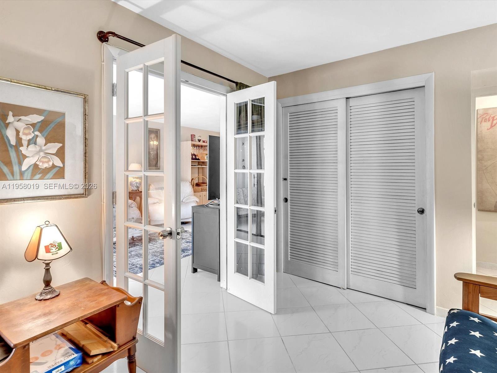 RIVER SHORES CONDO - Residential Lease