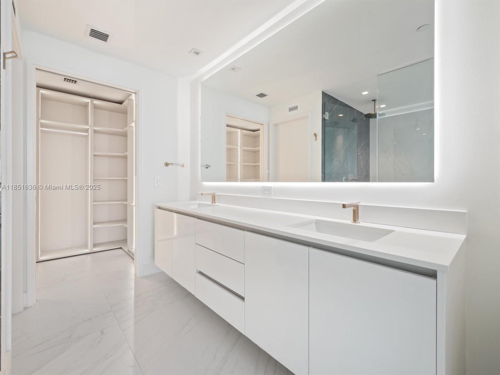 Aria Reserve - Residential Lease