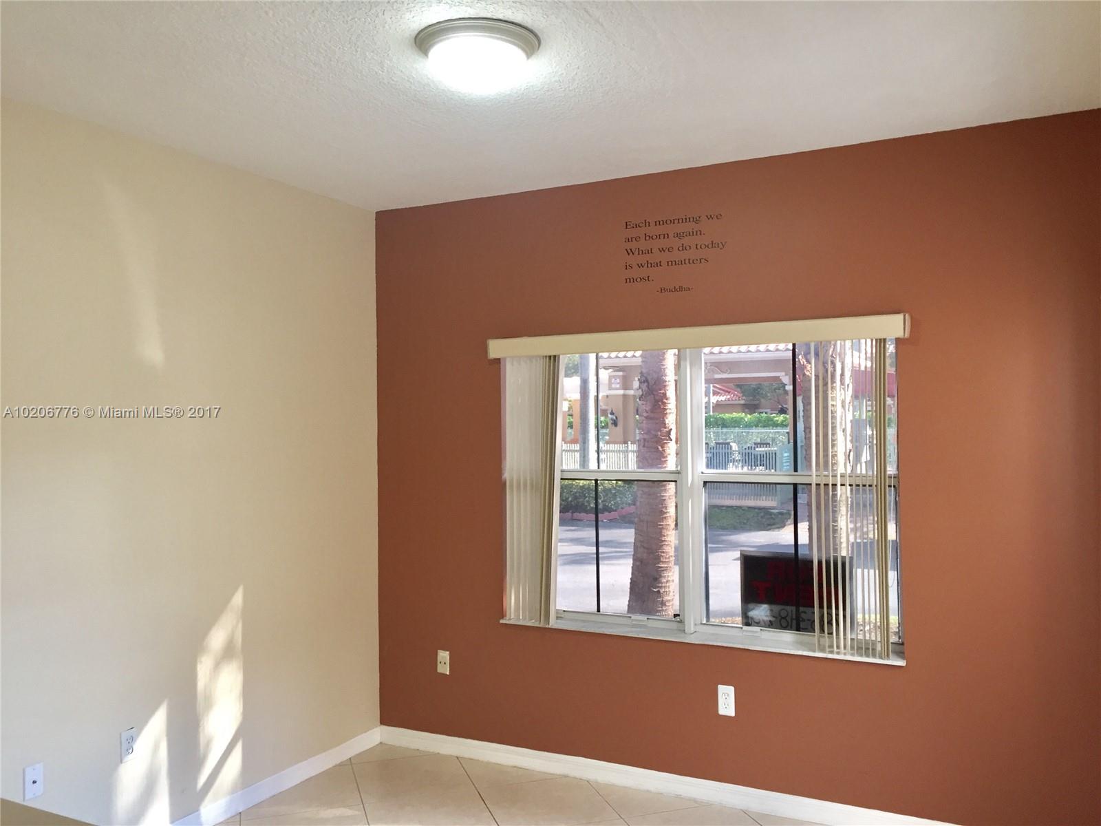 Villa Vizcaya Condo - Residential Lease