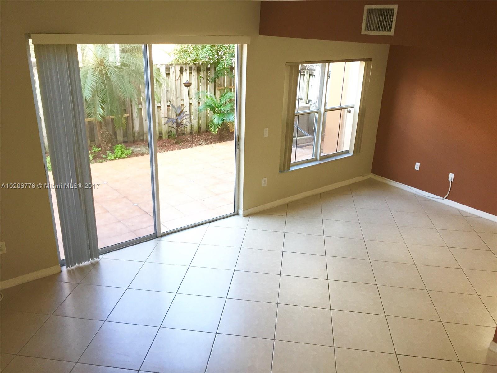 Villa Vizcaya Condo - Residential Lease