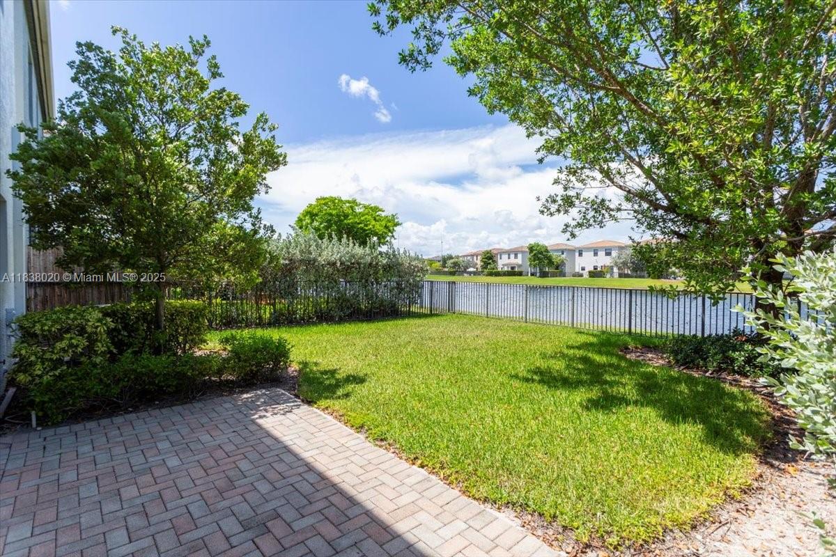 635 NE 191st Ter 635