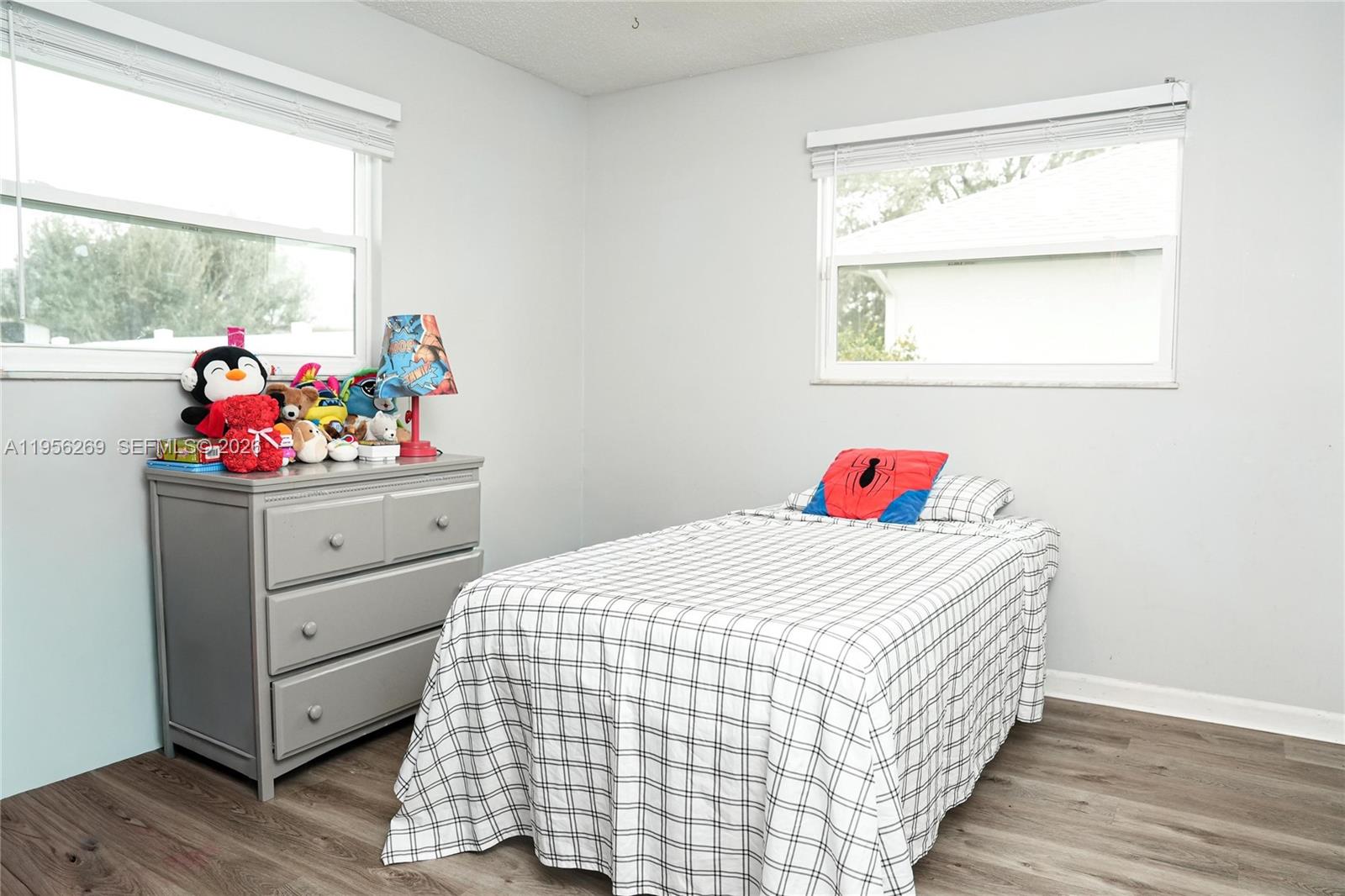 SEBASTIAN HIGHLANDS UNIT - Residential