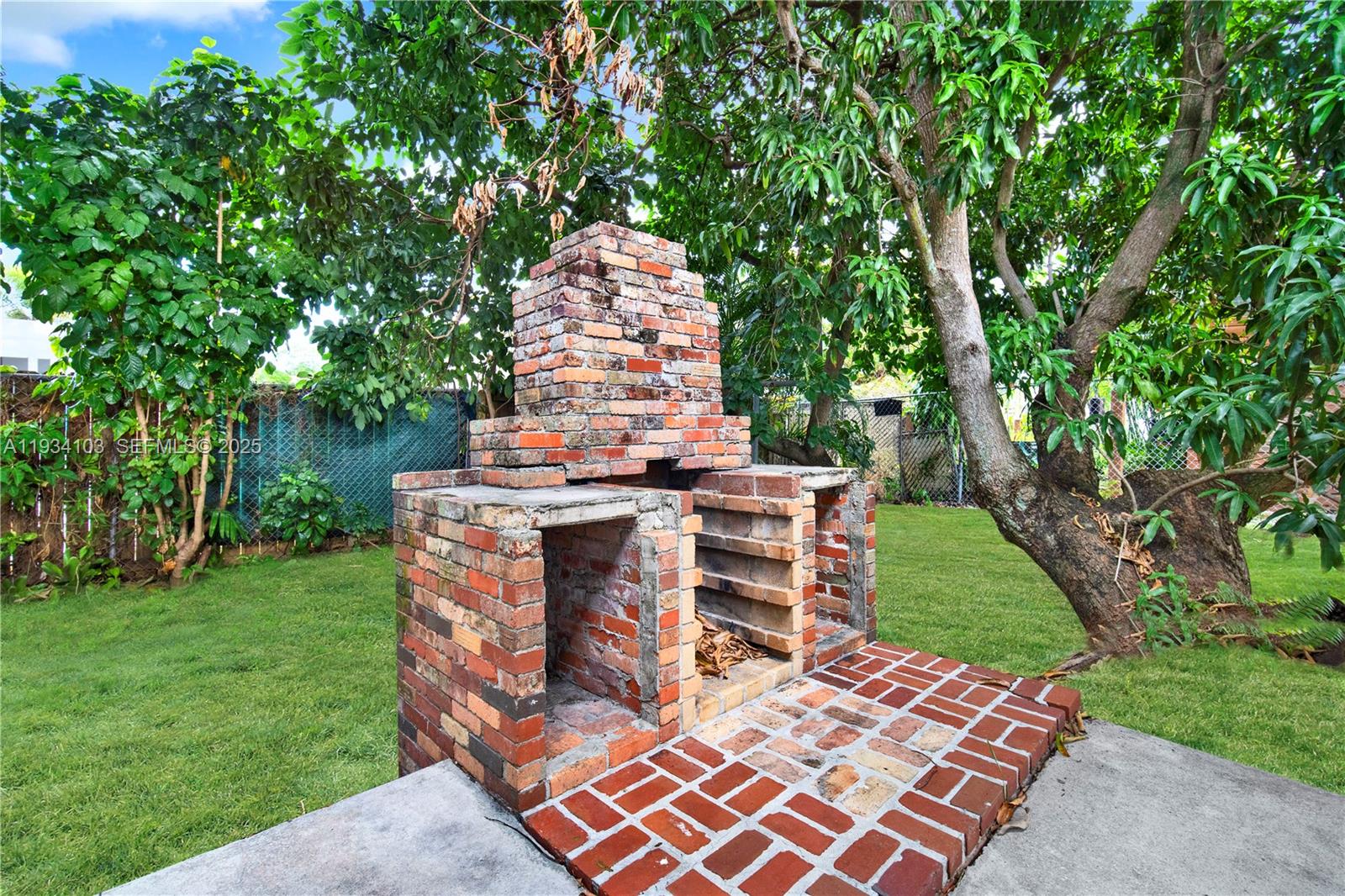 PATTERSON PARK - Residential