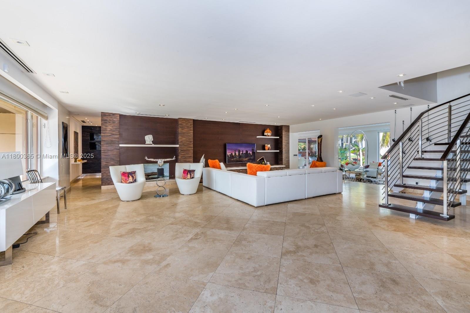 GOLDEN ISLES SEC - Residential