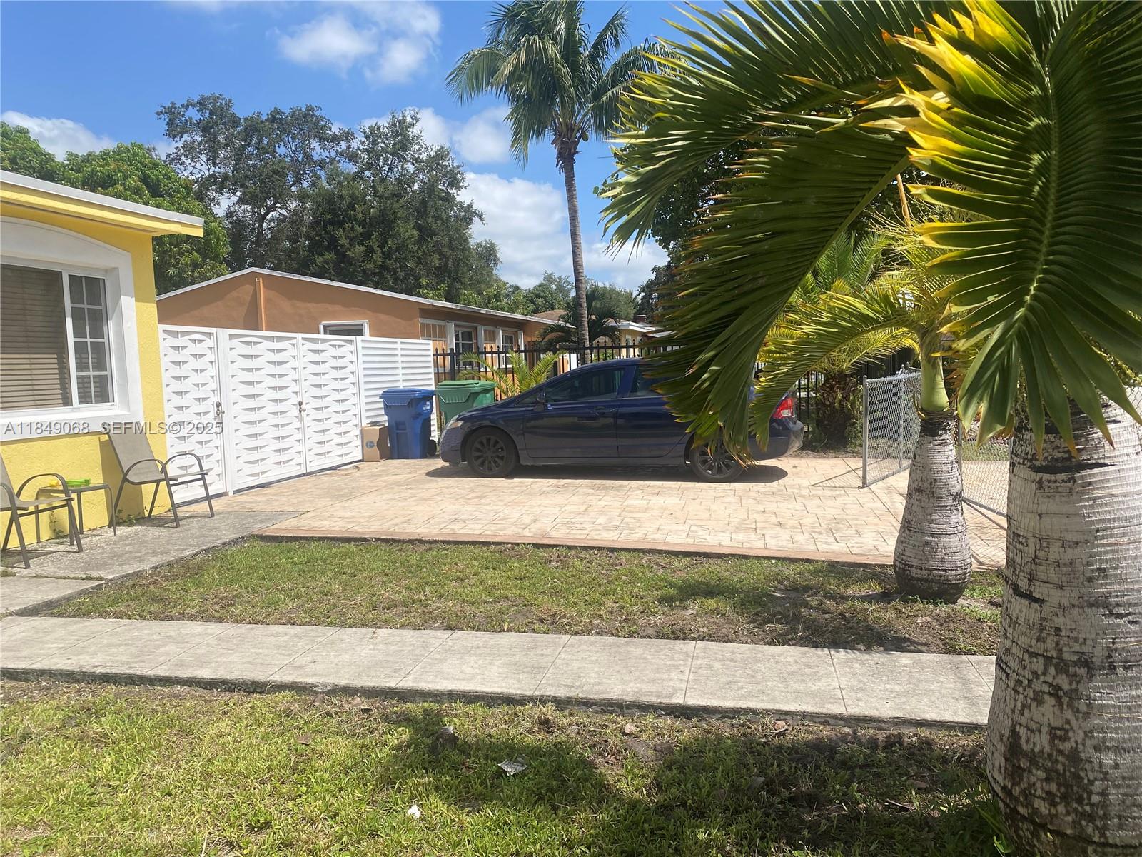 10440 NW 28th Ct FRONT UNIT