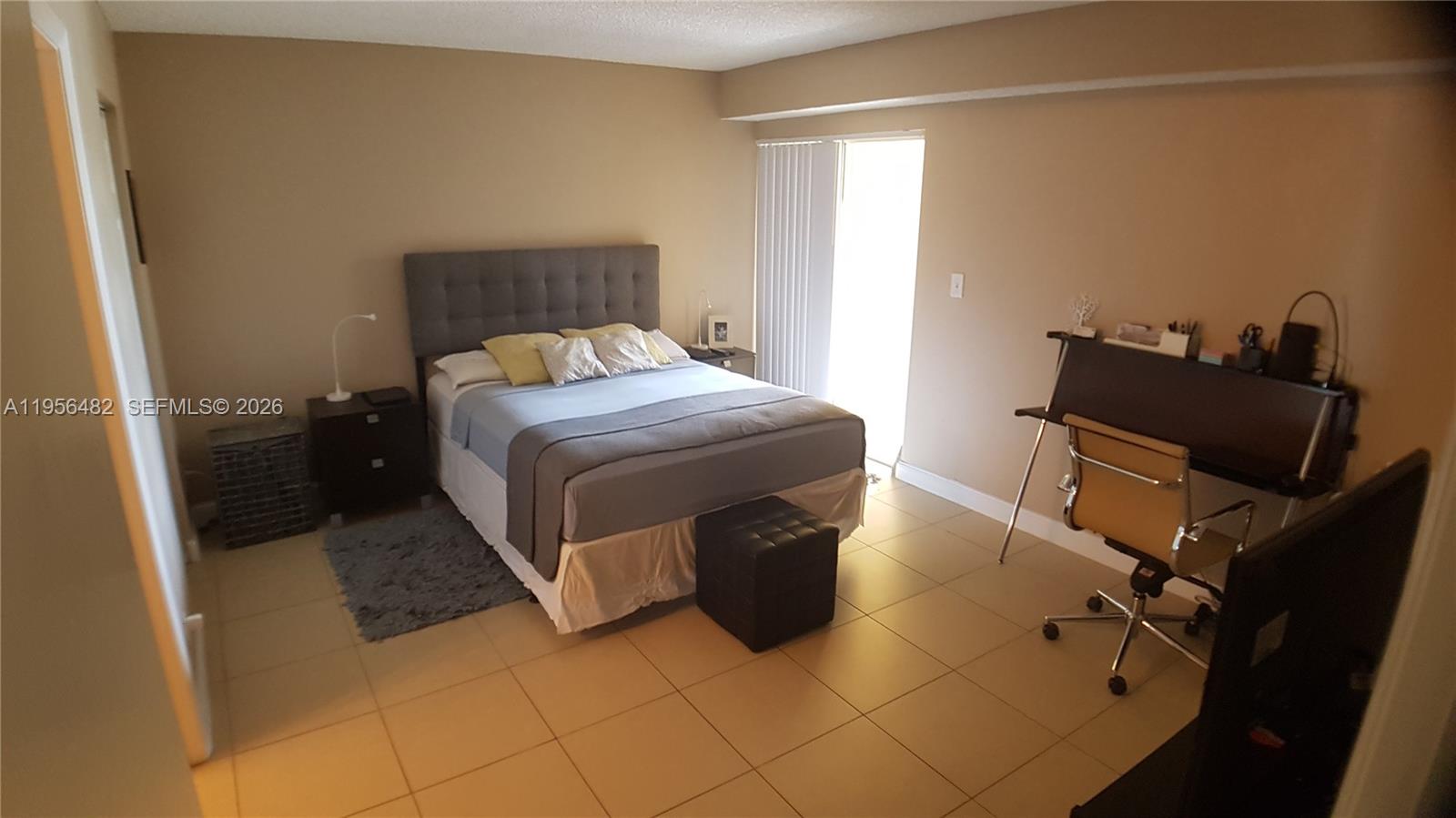 SOUTH PALM PLACE CONDO - Residential