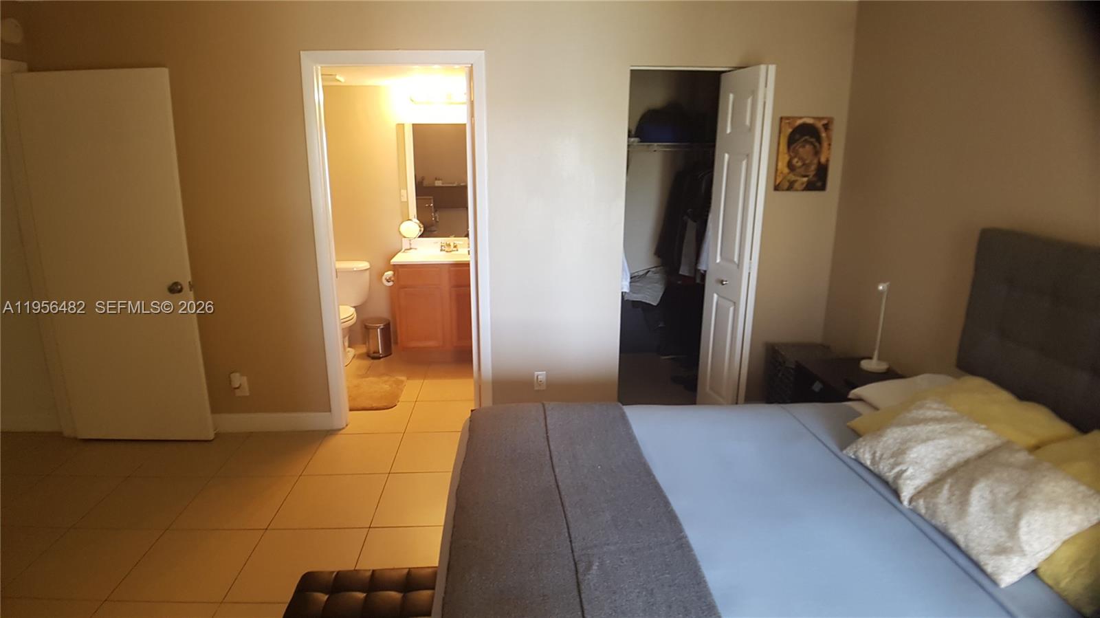 SOUTH PALM PLACE CONDO - Residential