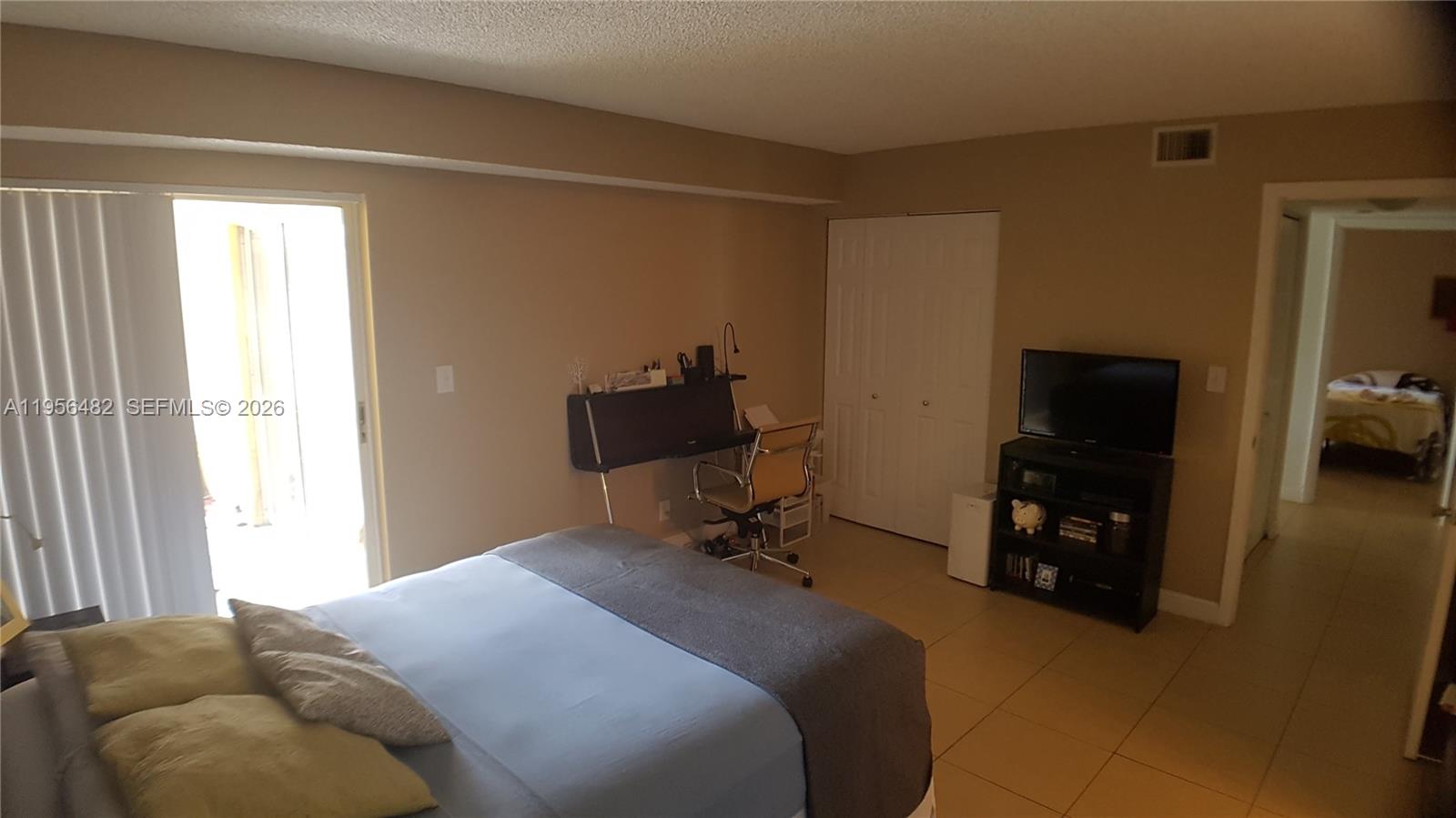 SOUTH PALM PLACE CONDO - Residential