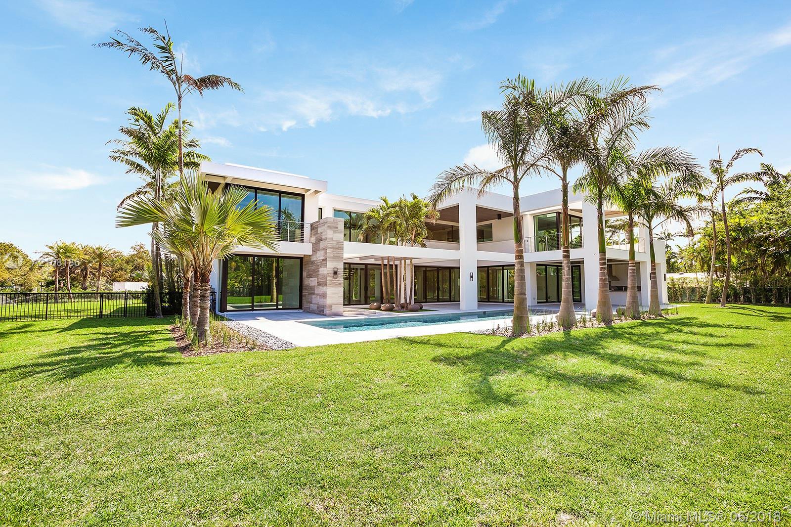 HELMS COUNTRY ESTS ADDN - Residential