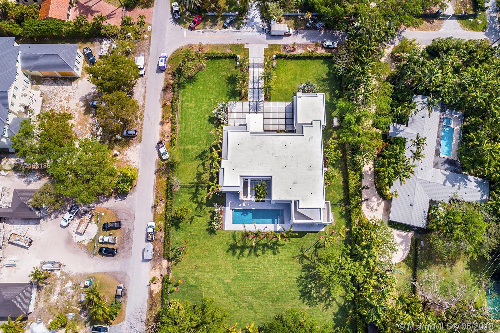 HELMS COUNTRY ESTS ADDN - Residential