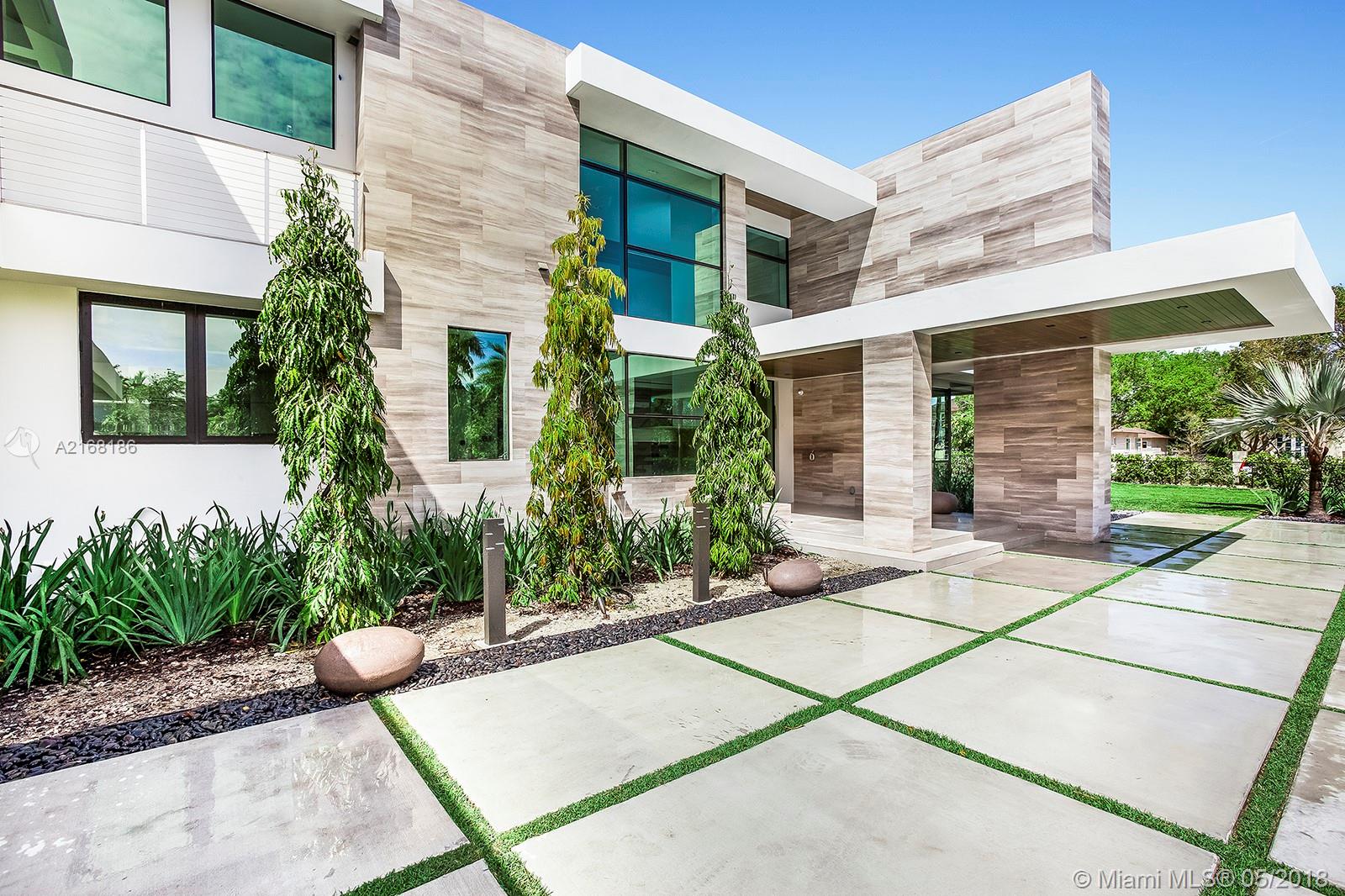 HELMS COUNTRY ESTS ADDN - Residential