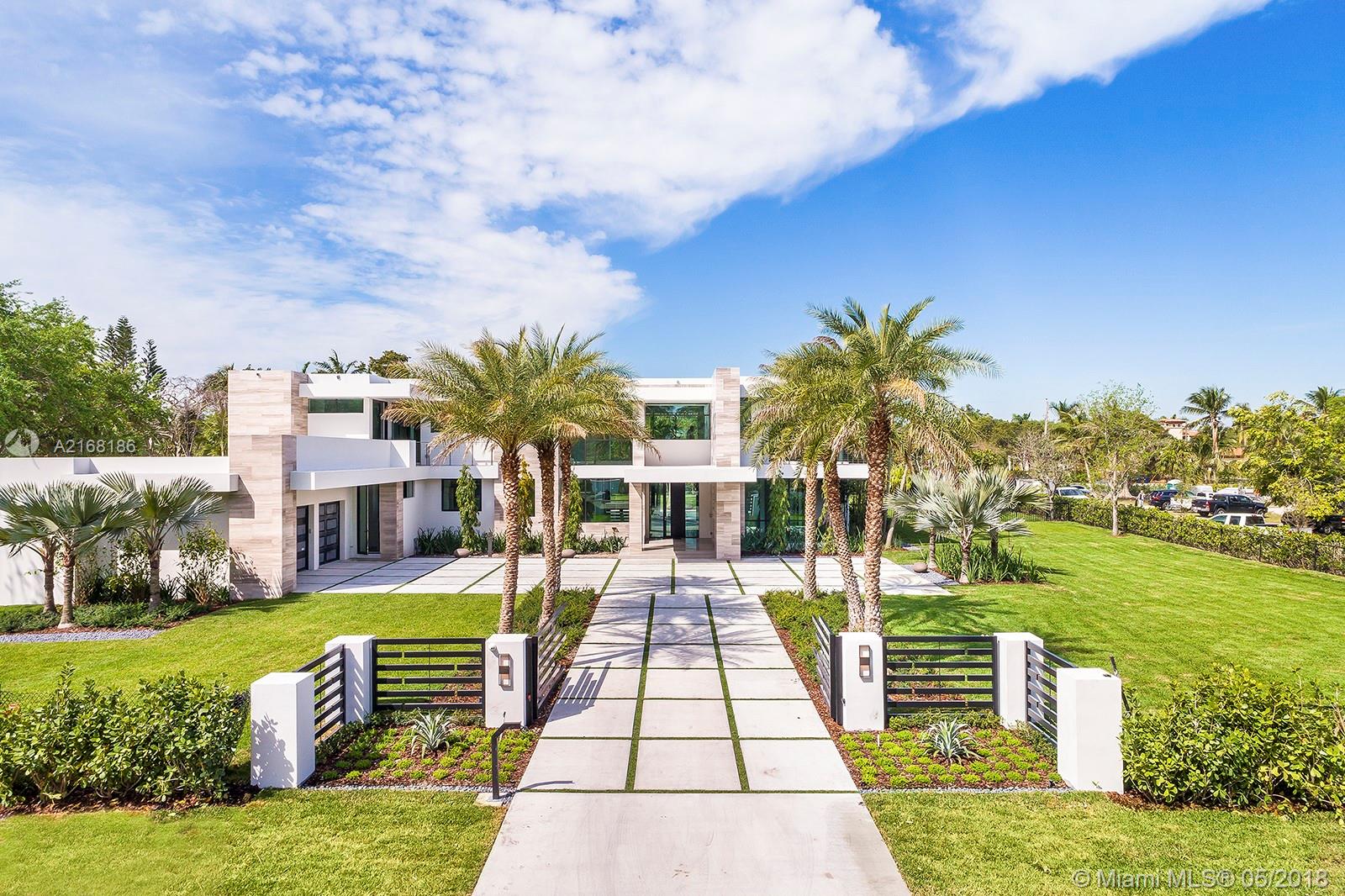 HELMS COUNTRY ESTS ADDN - Residential