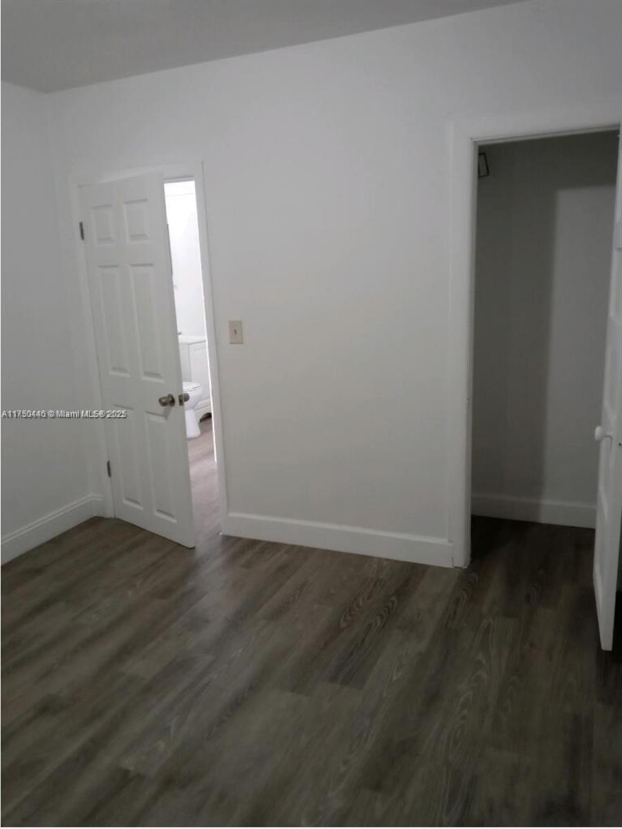 VICTORIA MANOR - Residential Income