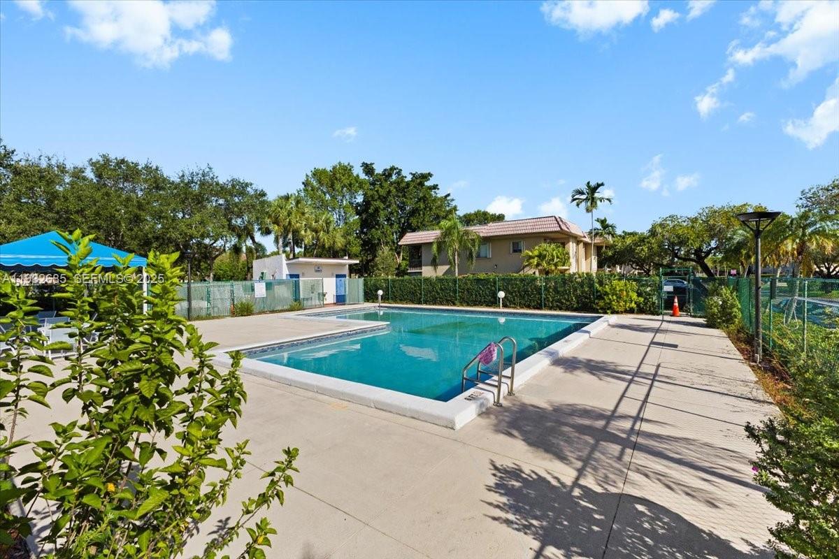 RACQUET CLUB APTS AT BONA - Residential Lease