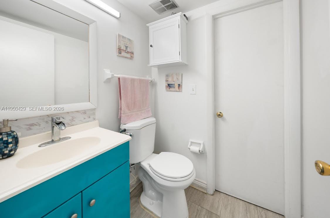 WELLEBY TOWNHOME 1 CONDO - Residential