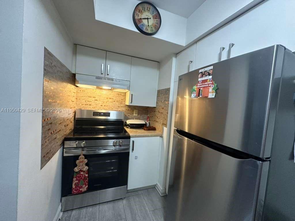 WELLEBY TOWNHOME 1 CONDO - Residential