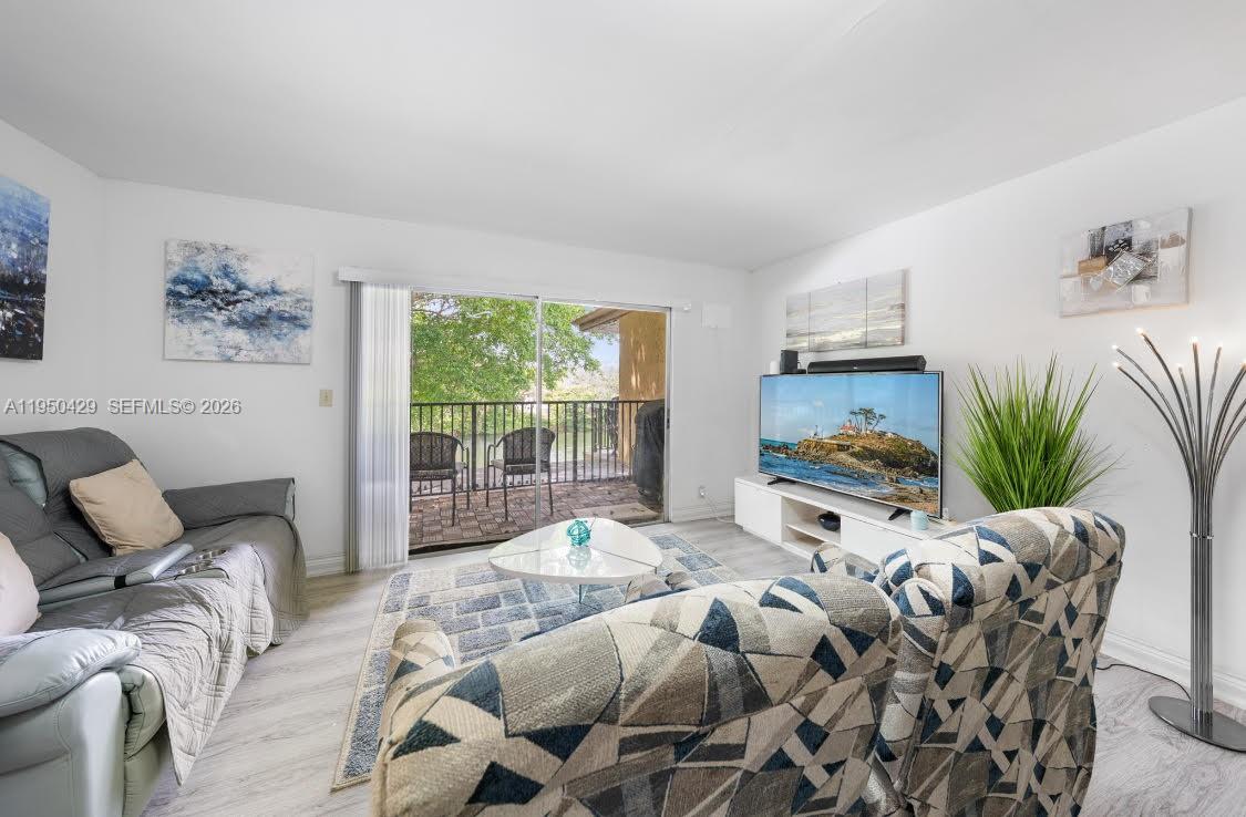 WELLEBY TOWNHOME 1 CONDO - Residential