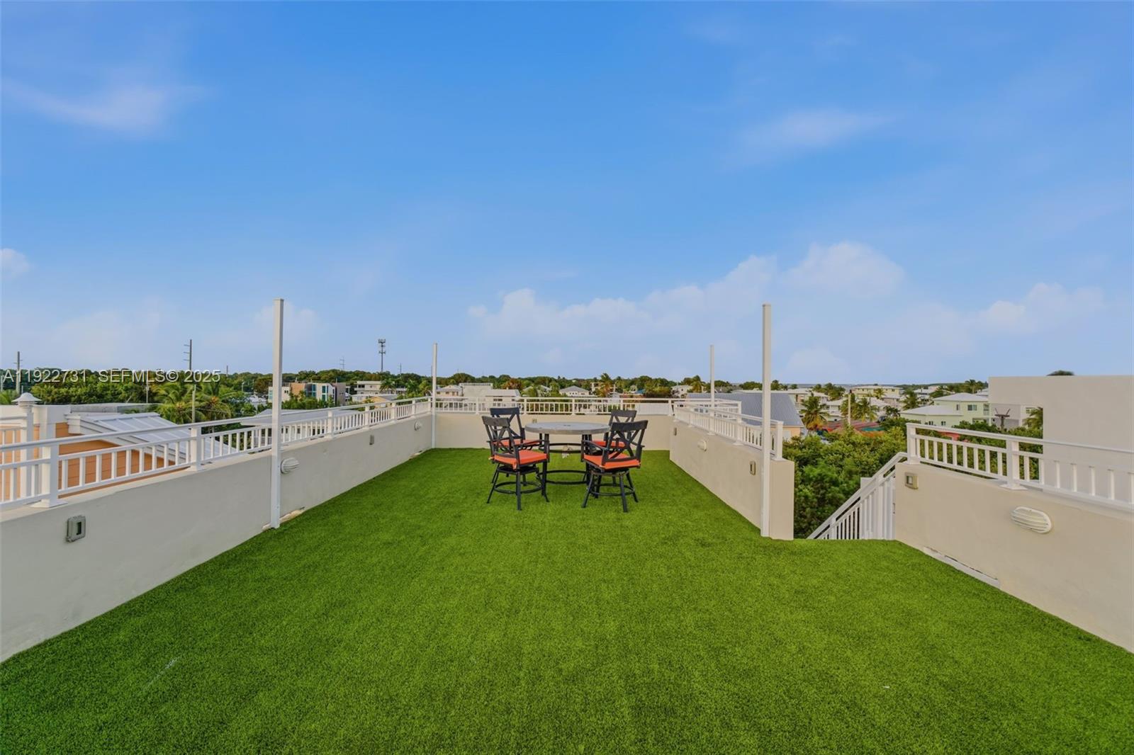 KEY LARGO OCEAN RESORT CO - Residential