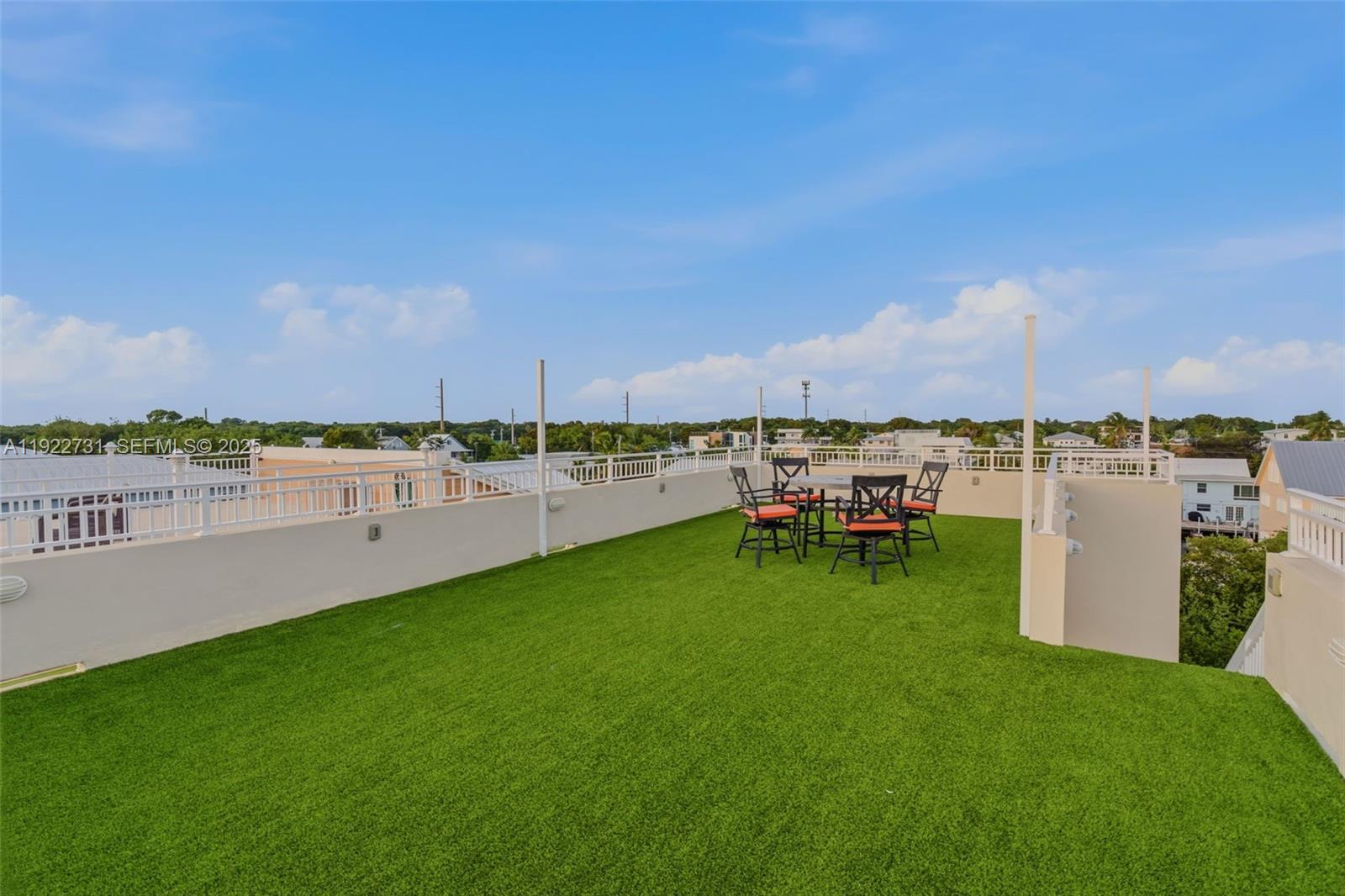 KEY LARGO OCEAN RESORT CO - Residential