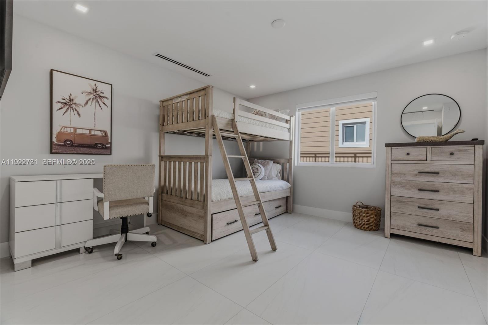 KEY LARGO OCEAN RESORT CO - Residential