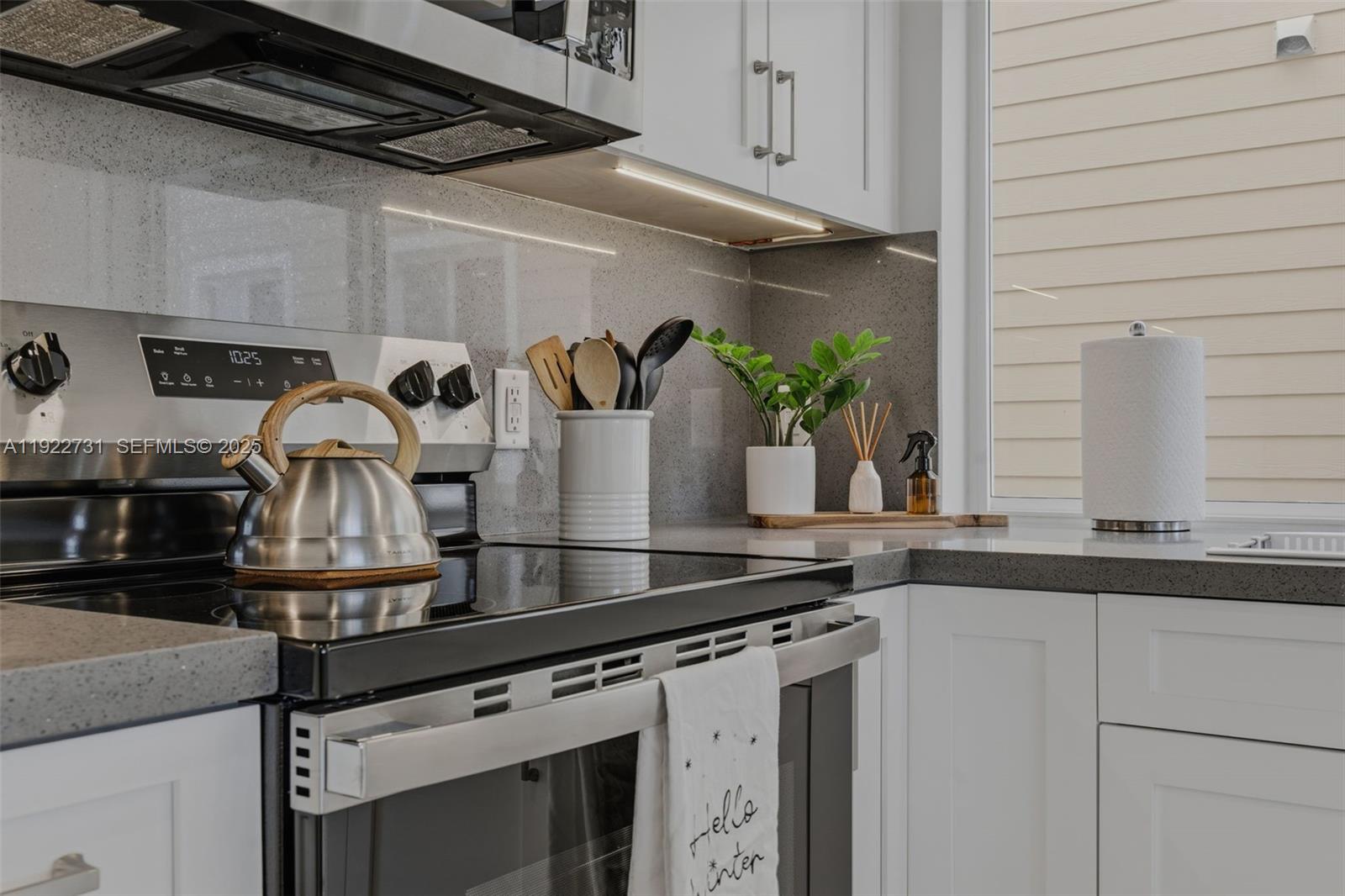 KEY LARGO OCEAN RESORT CO - Residential