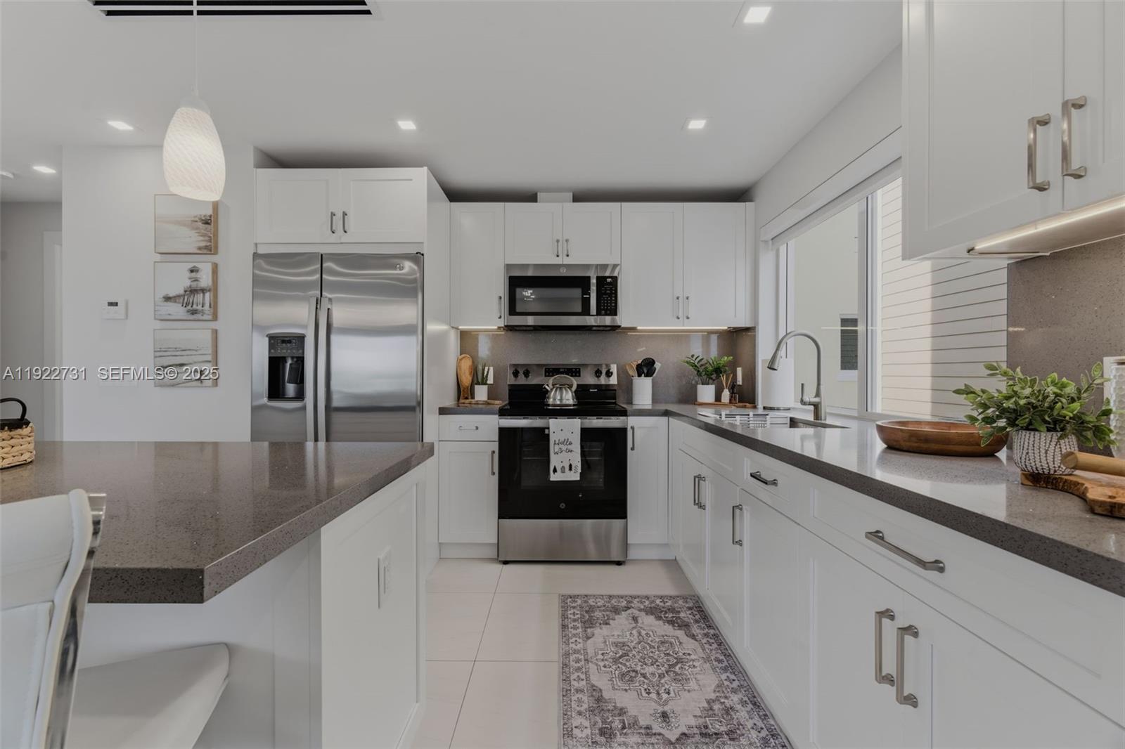 KEY LARGO OCEAN RESORT CO - Residential