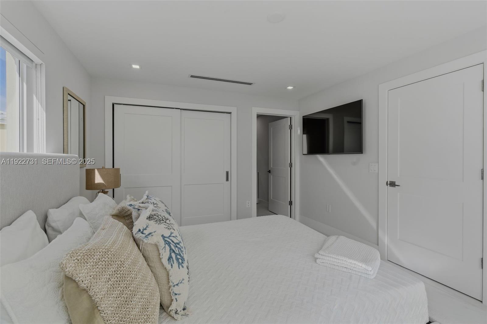 KEY LARGO OCEAN RESORT CO - Residential